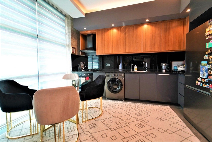 2 + 1 تصميم السقيفة في منطقة أوبا