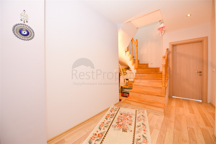 3 + 1 شقة للبيع في وسط ألانيا