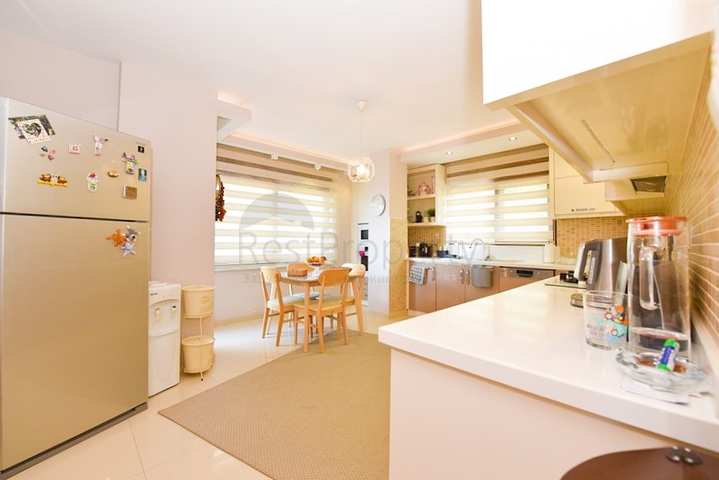 3 + 1 شقة للبيع في وسط ألانيا