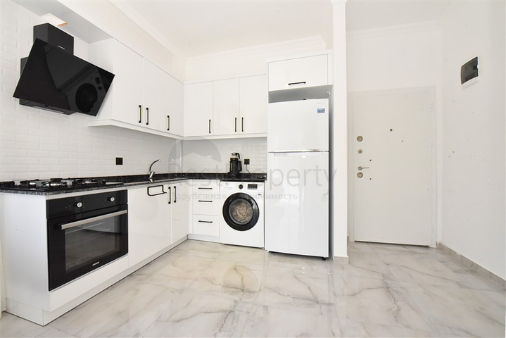 شقة جاهزة 1 + 1 في مجمع مع البنية التحتية للفندق 