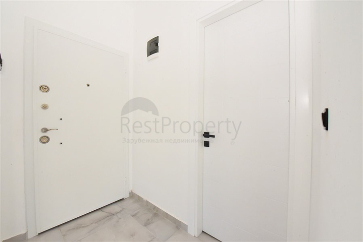 شقة جاهزة 1 + 1 في مجمع مع البنية التحتية للفندق 