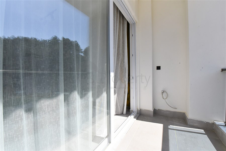 شقة جاهزة 1 + 1 في مجمع مع البنية التحتية للفندق 