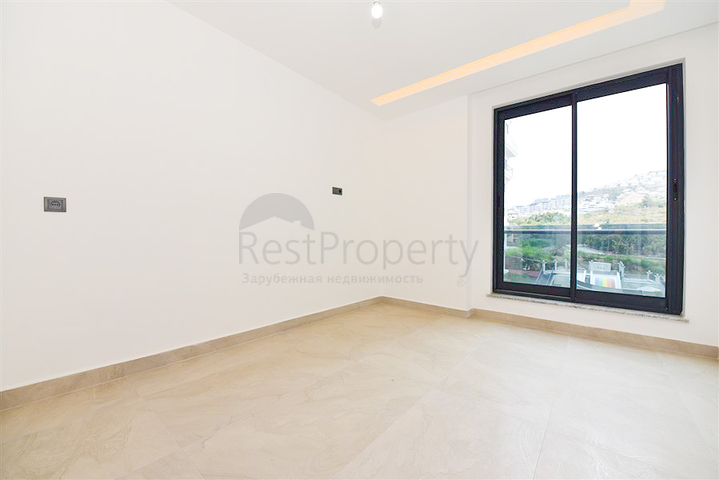 شقة من غرفتي نوم على البحر