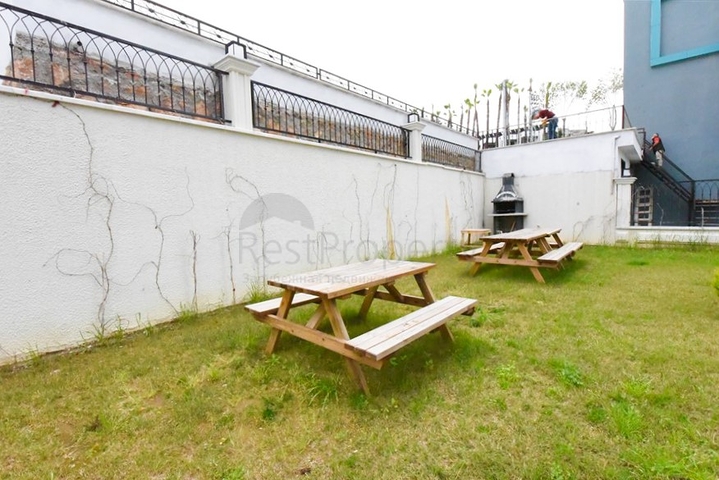 شقة من غرفتي نوم على البحر