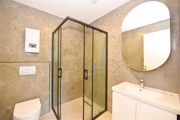 شقة من غرفتي نوم على البحر