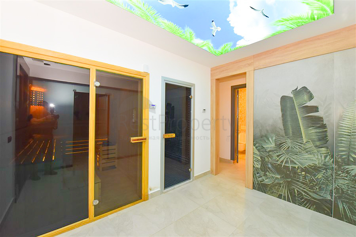 شقة من غرفتي نوم على البحر