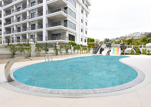 شقة من غرفتي نوم على البحر