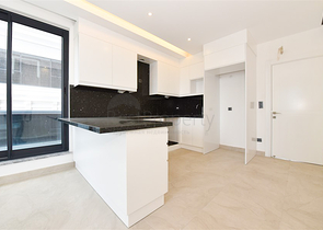 شقة من غرفتي نوم على البحر