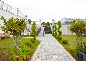 شقة من غرفتي نوم على البحر