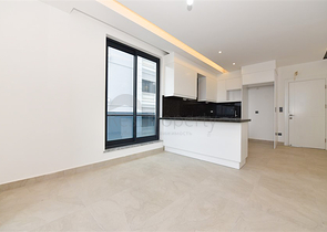 شقة من غرفتي نوم على البحر