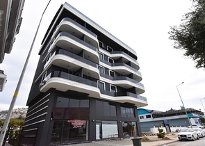 شقة من غرفتي نوم على البحر