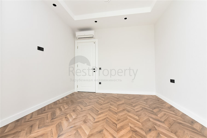 بنتهاوس فاخر مع إطلالات بانورامية على البحر في وسط ألانيا