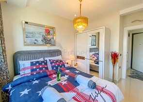 شقة مريحة مع إطلالة بانورامية     