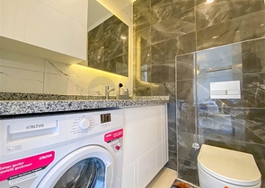 شقة مريحة مع إطلالة بانورامية     