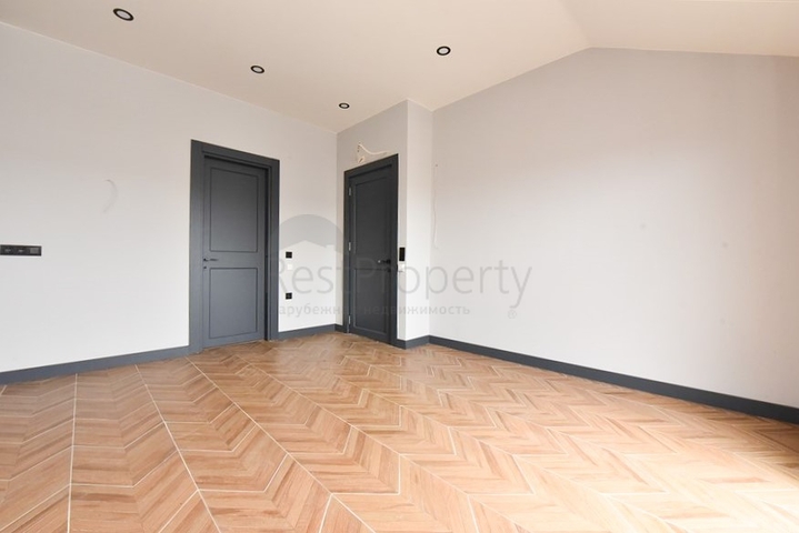 شقق 4+1 في منطقة أوبا 