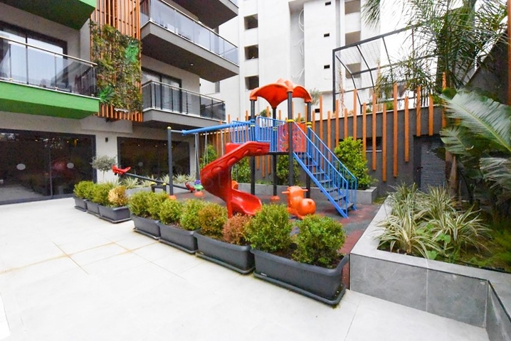 شقق 4+1 في منطقة أوبا 