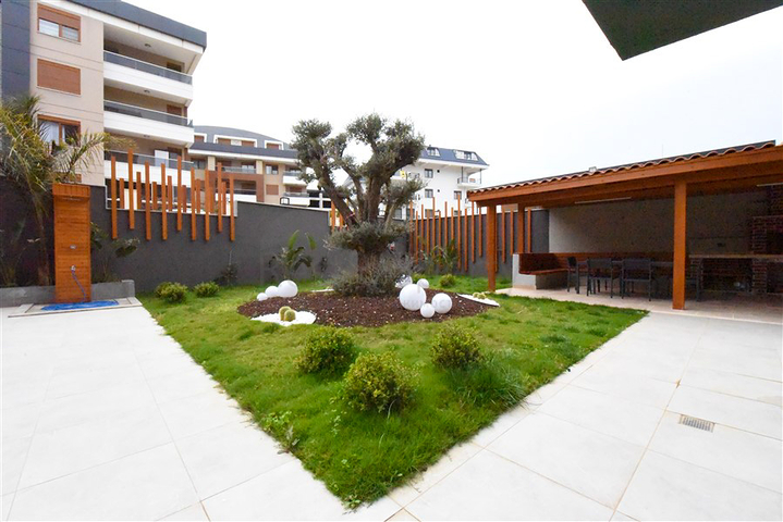 شقق 4+1 في منطقة أوبا 