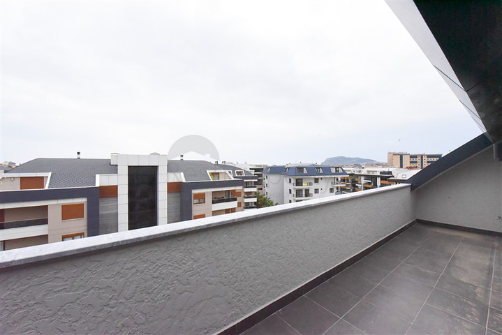 شقق 4+1 في منطقة أوبا 