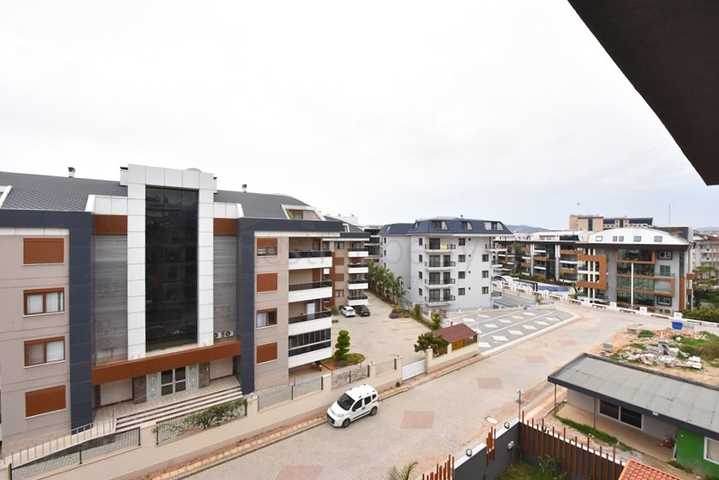 شقق 4+1 في منطقة أوبا 