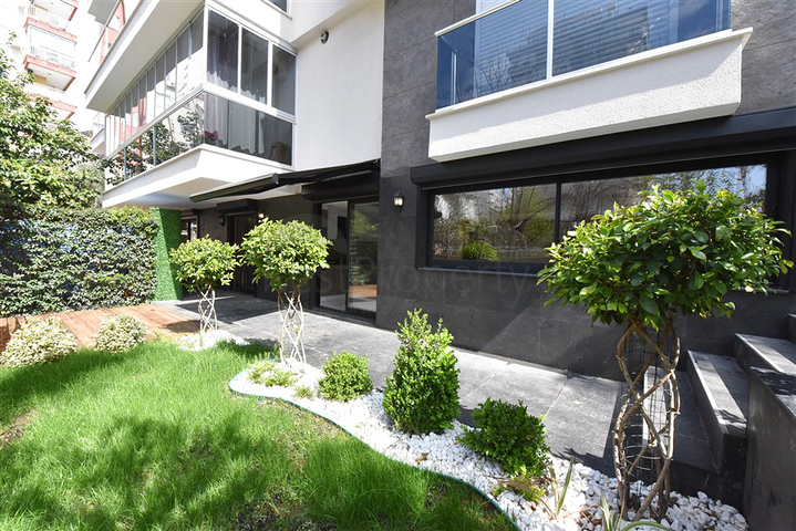 حديقة دوبلكس على كليوباترا