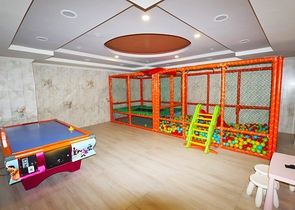 شقة 2+1 في منطقة محمودلار مع إطلالة بانورامية على البحر