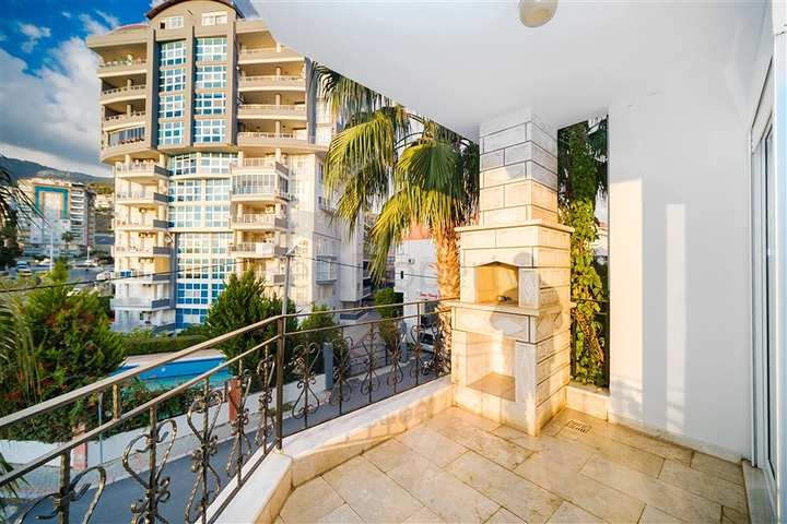 شقة مفروشة 2 + 1 في سيكجيلي