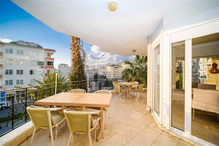 شقة مفروشة 2 + 1 في سيكجيلي