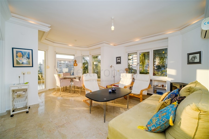 شقة مفروشة 2 + 1 في سيكجيلي