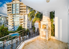 شقة مفروشة 2 + 1 في سيكجيلي