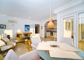 شقة مفروشة 2 + 1 في سيكجيلي