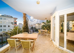 شقة مفروشة 2 + 1 في سيكجيلي