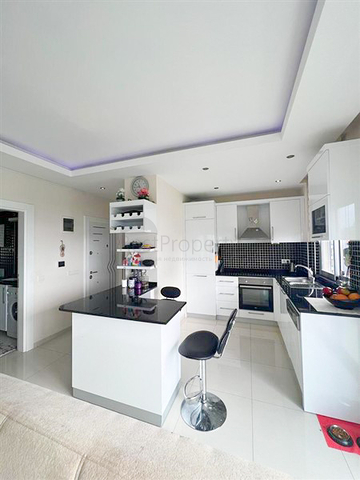 شقة مفروشة 1 + 1 مطلة على البحر في منطقة كستيل