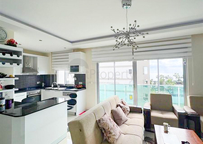 شقة مفروشة 1 + 1 مطلة على البحر في منطقة كستيل