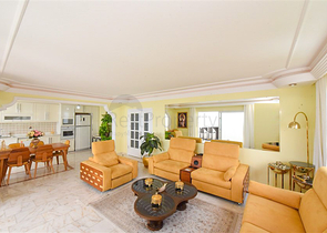 شقة 2 + 1 مع إطلالة بانورامية على البحر