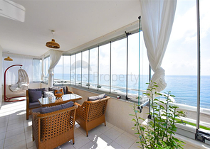 شقة 2 + 1 على الخط الأول في حي محمودلار