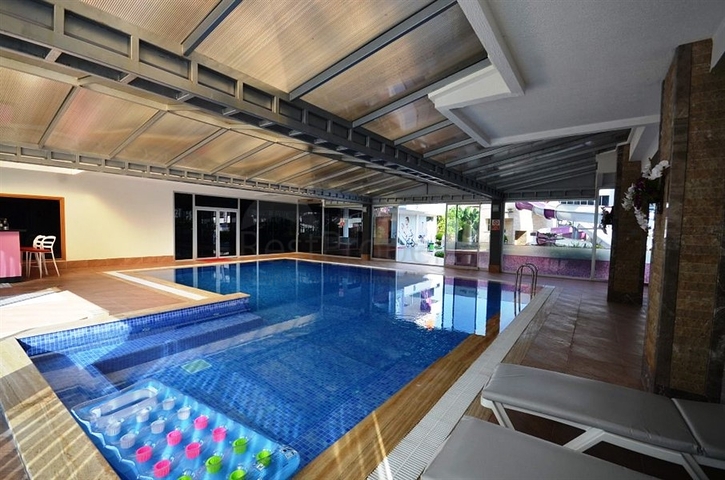 بنتهاوس واسع 3 + 1 في منطقة كيستل