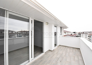 بنتهاوس واسع 3 + 1 في منطقة كيستل