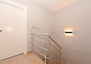 بنتهاوس واسع 3 + 1 في منطقة كيستل