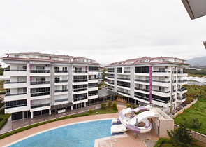 بنتهاوس واسع 3 + 1 في منطقة كيستل