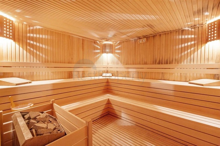 شقة عائلية واسعة - غرفتين وصالة مفروشة -اطلالة مفتوحة - في محمودلار/ الانيا 