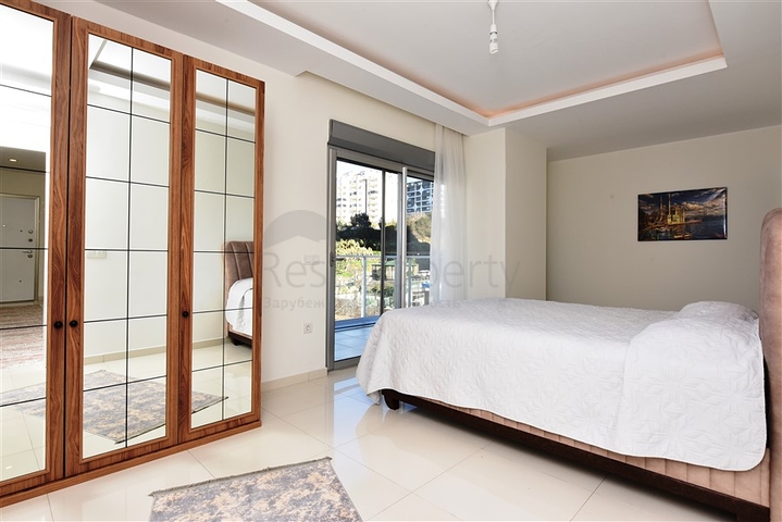 شقة عائلية واسعة - غرفتين وصالة مفروشة -اطلالة مفتوحة - في محمودلار/ الانيا 