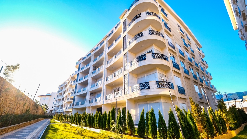 شقة فاخرة 1 + 1 في منطقة أوبا  