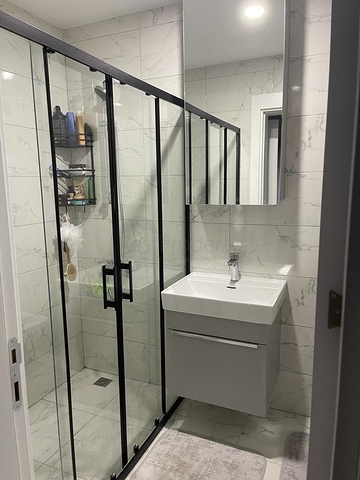 2 + 1 بنتهاوس مفروشة في مجمع حديث في أوبا