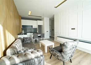 شقة مع الأثاث والأجهزة المنزلية على كليوباترا