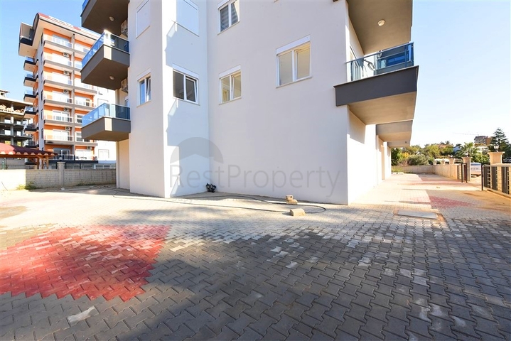 شقة 1 + 1 من المالك في حي افسالار