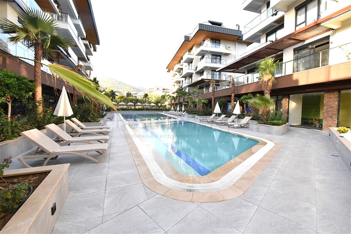 شقة 1+1 في مجمع جديد مع بنية تحتية في منطقة أوبا 