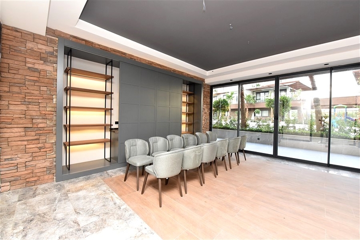 شقة 1+1 في مجمع جديد مع بنية تحتية في منطقة أوبا 