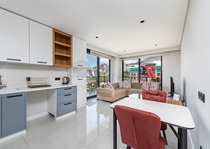 شقة 1+1 في مجمع جديد مع بنية تحتية في منطقة أوبا 