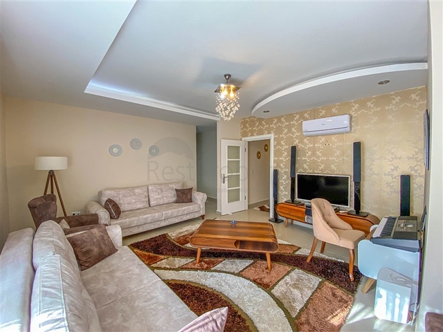 دوبلكس حديقة 3 + 1 في منطقة كيستل الشهيرة