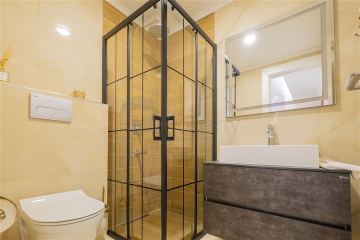 شقة من غرفتي نوم في مجمع جديد